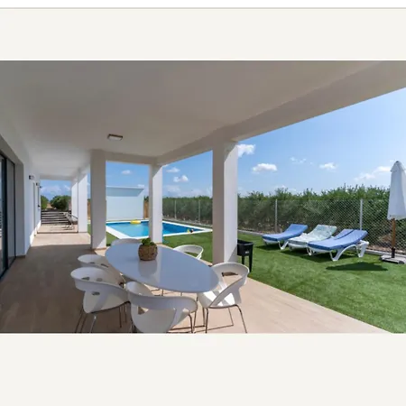 La Casa Grande Village *